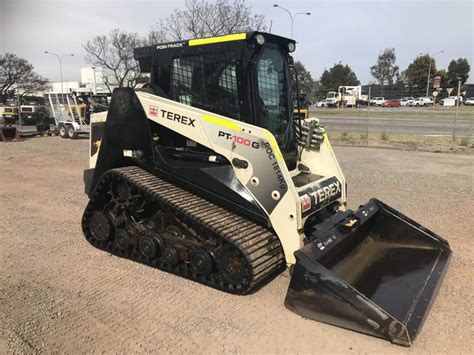 best mid size skid steer|most reliable skid steer brand.